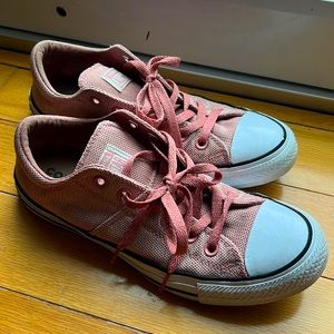 Pink converse size 9